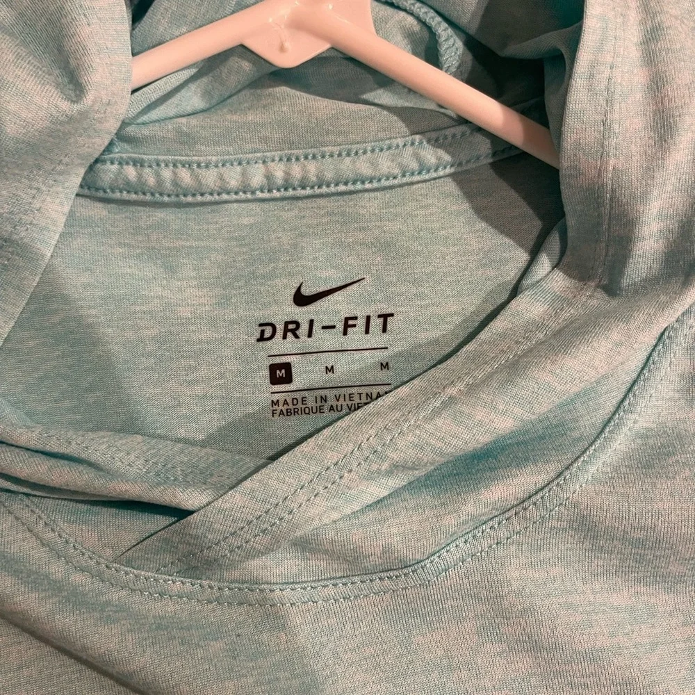 Nike dri-fit turquoise long sleeve with hood. - Picture 3 of 3